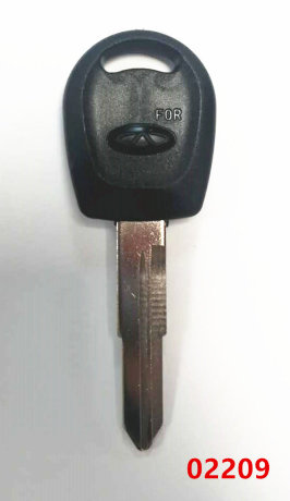 Chery пластик авто длинный (прав)  АРТ: 02209