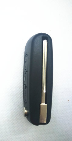 CITROEN/PEUGEOT HU-HCAP CIT-1P HU83 3 кн  с пазами без места под батарейку АРТ: 03225