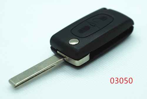 PEUGEOT 307  2 кнопки  лезвия с пазами без места под батарейку  АРТ: 03050