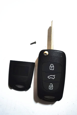 Hyundai solaris  выкидушка  3 кнопки (без надпись solaris) АРТ.03206